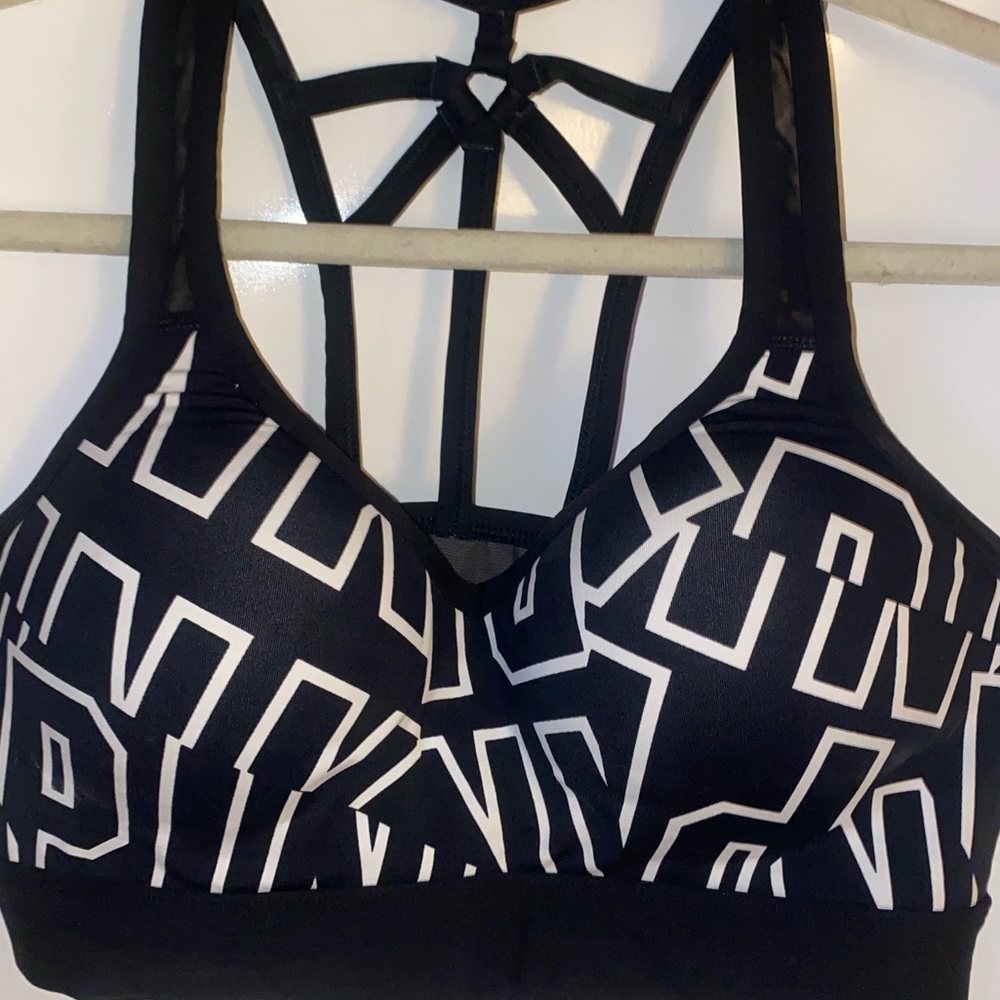 NWOT PINK VS Ultimate Push Up Sports Bra